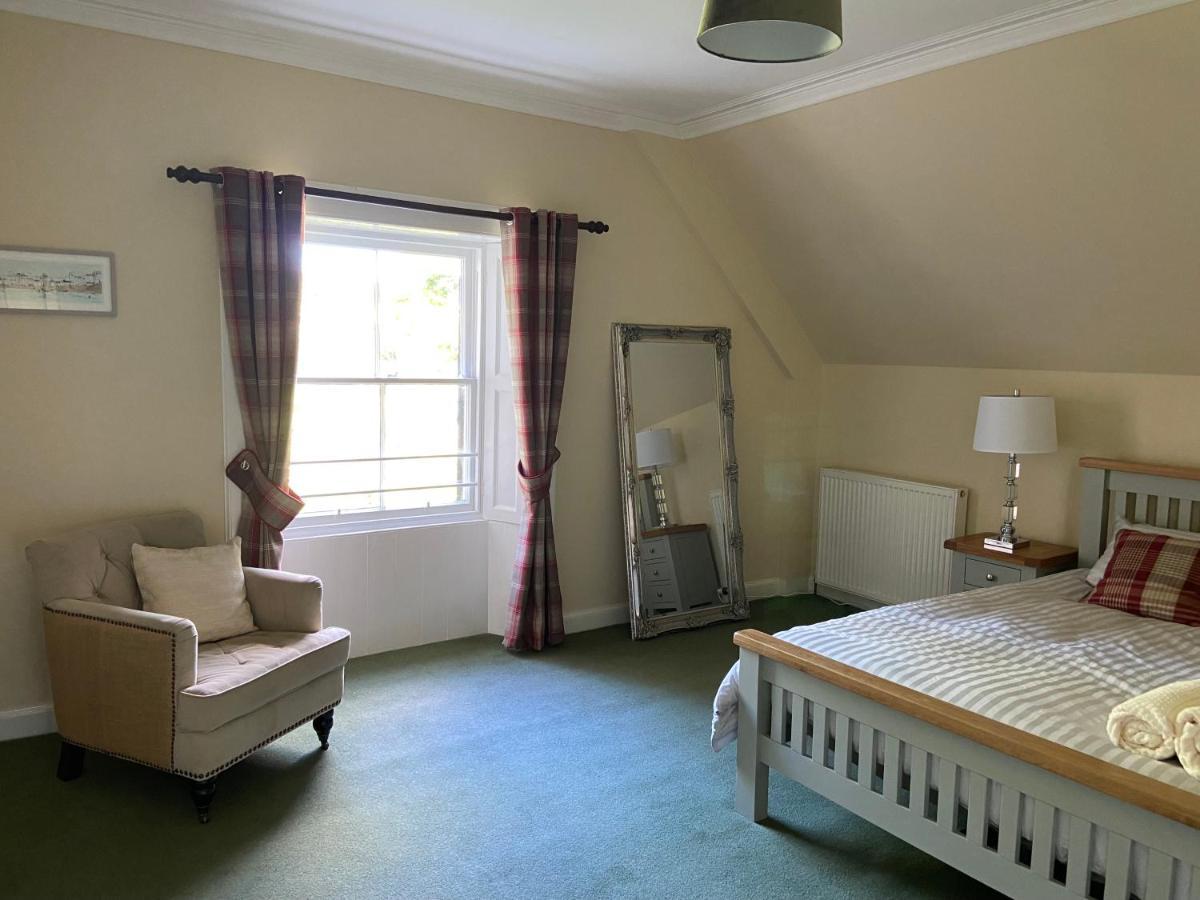 Fabulous 2 Bedroom House Just Outside Edinburgh Auchendinny المظهر الخارجي الصورة